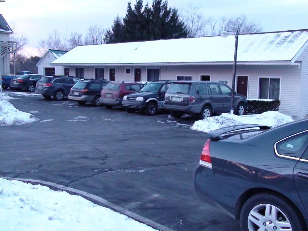 Highlander Inn Rutland Kültér fotó